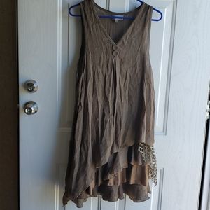 Brown tunic with underslip